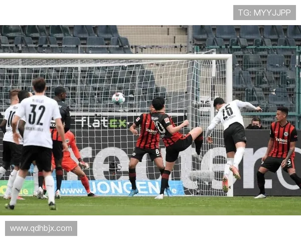 德甲新赛季下莱茵骄傲持续提升，球队力争冲击欧洲赛场表现稳健