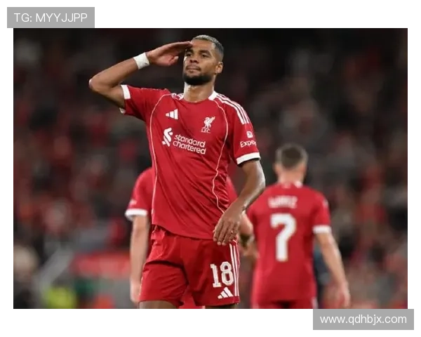 英超后卫表现稳健，新赛季防线竞争力增强吸引关注