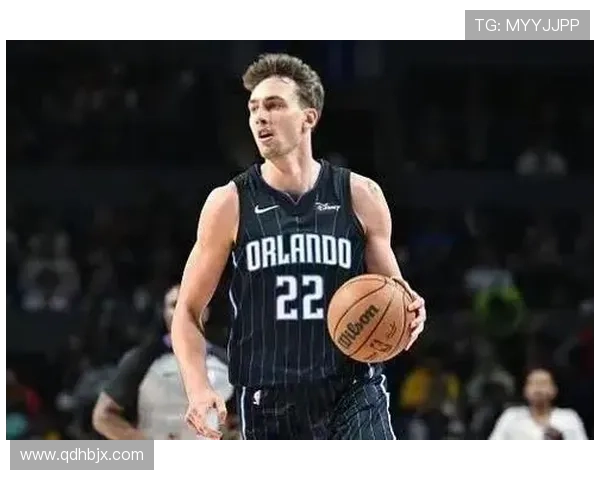 瓦格纳无球切入效率胜过班切罗，拉开魔术进攻空间